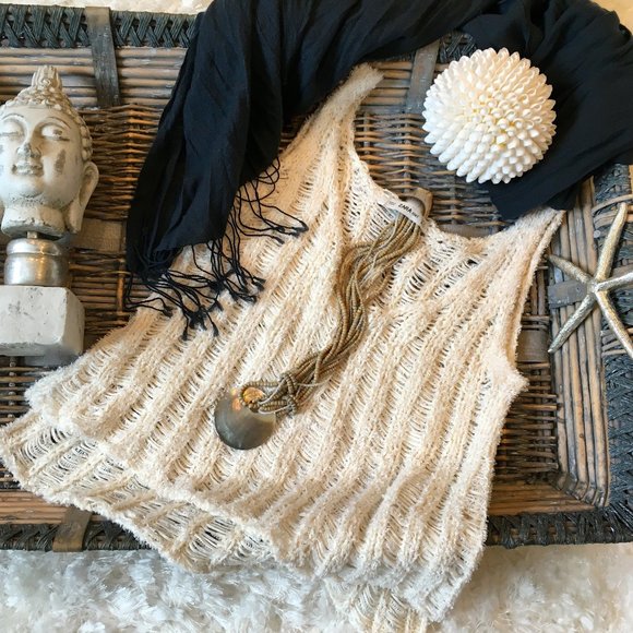 NWOT ZARA KNIT